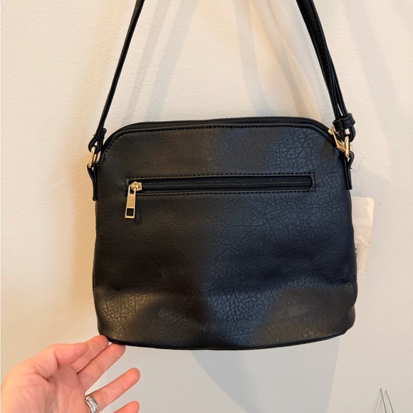 Black Vegan leather Crossbody Bag NWT - Picture 5 of 6